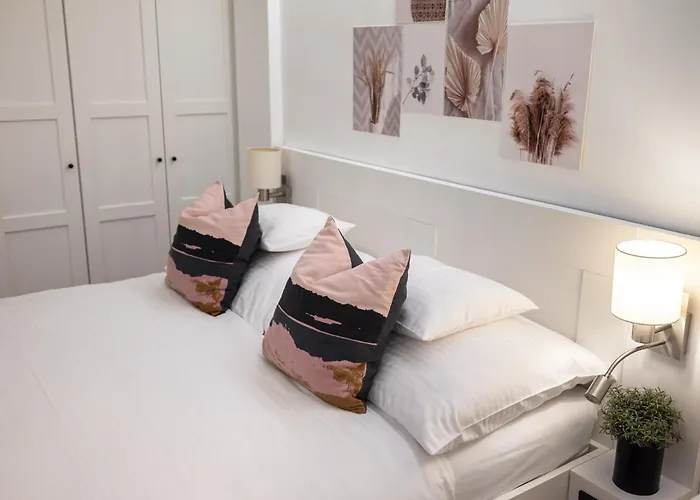 Geri Modern شقة زالاجيرسيج