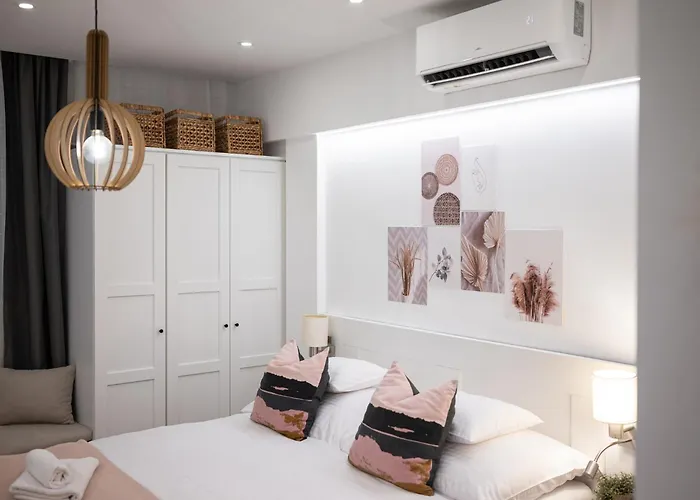 Geri Modern زالاجيرسيج